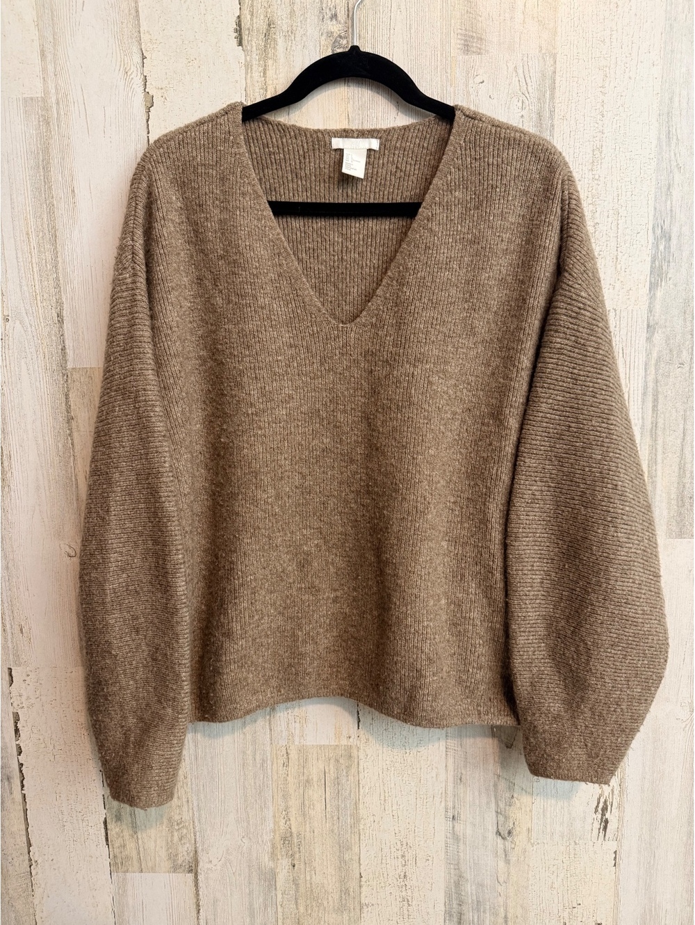 H&M Women’s Large Taupe Wool Blend Oversized V-Neck Sweater Balloon Sleeve